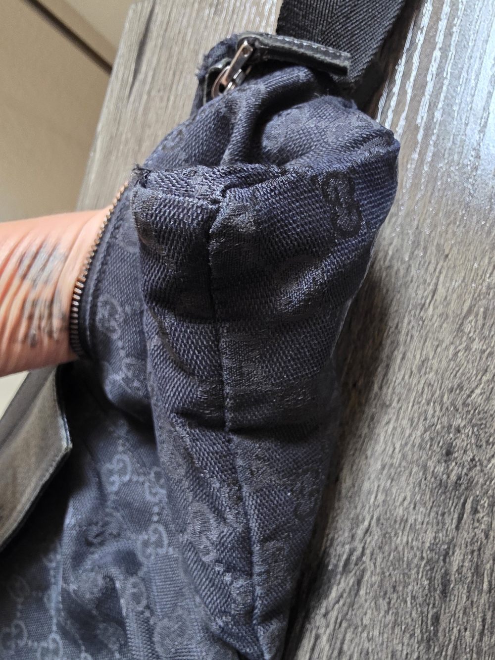 Vintage Gucci bum bag - Picture 9 of 16